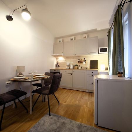 Valnu Street/Old Town Apartment Riga Exterior photo